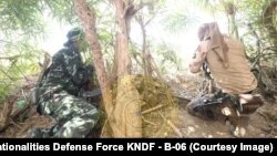 ၂၀၂၂ ဖေဖော်ဝါရီ ၂၂ရက်နေ့က Karenni Nationalities Defense Force KNDF - B-06 ဖေ့ဘုတ်စာမျက်နှာတွင် တင်ထားသောဓါတ်ပုံတပုံ