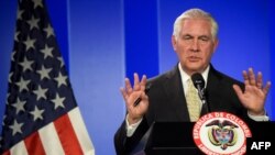 အမေရိကန် နိုင်ငံခြားရေး ဝန်ကြီး Rex Tillerson 