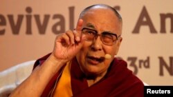 ဘုန်းတော်ကြီး Dalai Lama နယူးဒေလီမှာ လူထုပရိတ်သတ်နဲ့ အပြန်အလှန်ပြောဆိုဆွေးနွေး။ နိုဝင်ဘာ ၂၃၊ ၂၀၁၇။