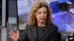  ဒီမိုကရက်ပါတီရဲ့ အကြီးအကဲ Debbie Wasserman Schultz