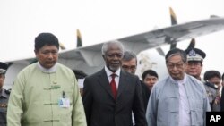 စစ်တွေလေဆိပ်ကို ရောက်လာသည့် Kofi Annan