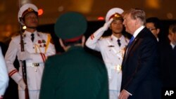 U.S President Donald Trump arrives at Noi Bai Airport before a summit with North Korean leader Kim Jong Un, Feb. 26, 2019, in Hanoi.