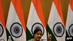 အိန္ဒိယ နိုင်ငံခြားရေးဝန်ကြီး Sushma Swaraj (သြဂုတ် ၂၂၊ ၂၀၁၅)