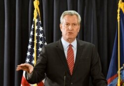 New York မြို့တော်ဝန်ကတော့ Bill de Blasio