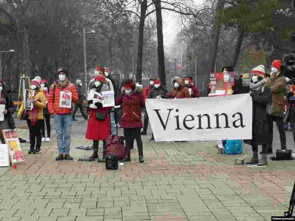 Austria နိုင်ငံ မြို့တော် Vienna မှာ စစ်အာဏာသိမ်းဆန့်ကျင်တဲ့ ဆန္ဒပြပွဲ (Credit -Citizen journalist)