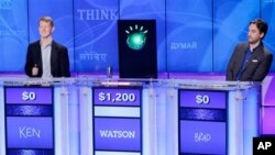 Ken Jennings y Brad Rutter fueron los concursantes que se enfrentaron a la máquina Watson.