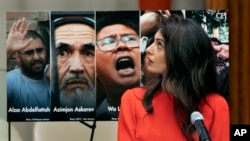 နိုင်ငံတကာလူ့အခွင့်အရေးရှေ့နေ Amal Clooney