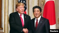 အမေရိကန် သမ္မတ Donald Trump နဲ့ ဂျပန် ဝန်ကြီးချုပ် Shinzo Abe (မေ၊ ၂၇၊ ၂၀၁၉)