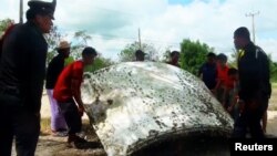 မလေးရှားခရီးသည်တင်လေယာဉ် MH370 အပိုင်းအစ တချို့