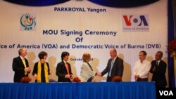 VOA – DVB အပြန်အလှန်သဘောတူညီချက်လက်မှတ်ထိုးပွဲ မှတ်တမ်းဓါတ်ပုံများ