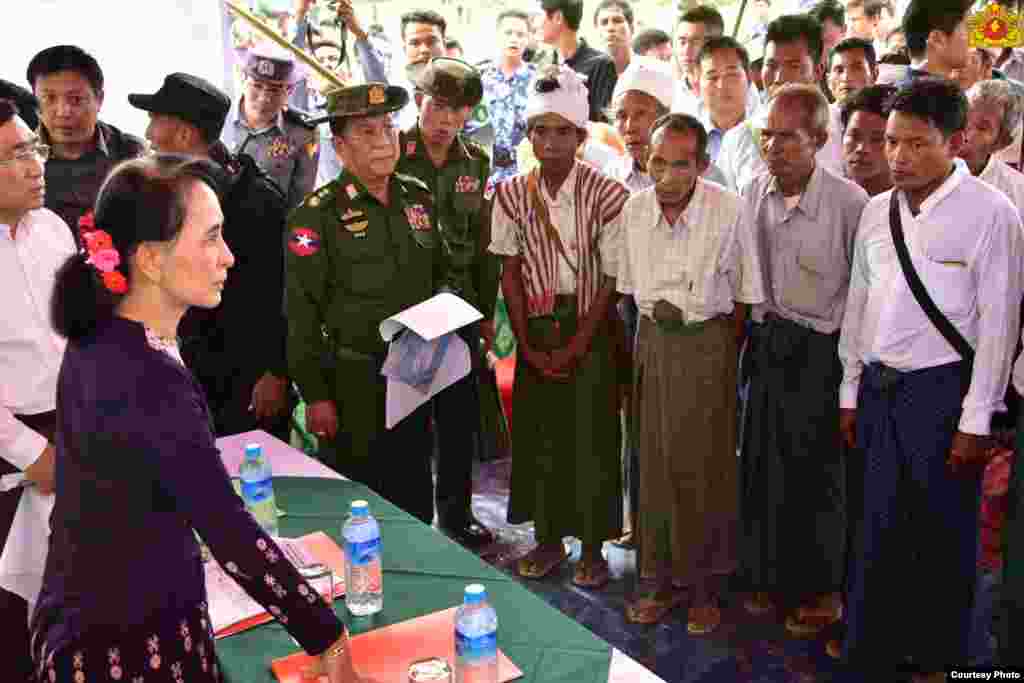 နိုင်ငံတော်အတိုင်ပင်ခံပုဂ္ဂိုလ် ဒေါ်အောင်ဆန်းစုကြည် ရဲ့ ရခိုင်ခရီးစဉ် (Myanmar State Counsellor Office)