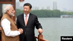 အိန္ဒိယဝန်ကြီးချုပ် Narendra Modi နဲ့ တရုတ်သမ္မတ Xi Jinping စကားလက်ဆုံ (April 28, 2018)