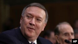 Republican အထက်လွှတ်တော်အမတ် Mike Pompeo 